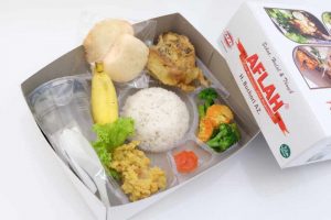 gambar nasi box harga 15 ribu